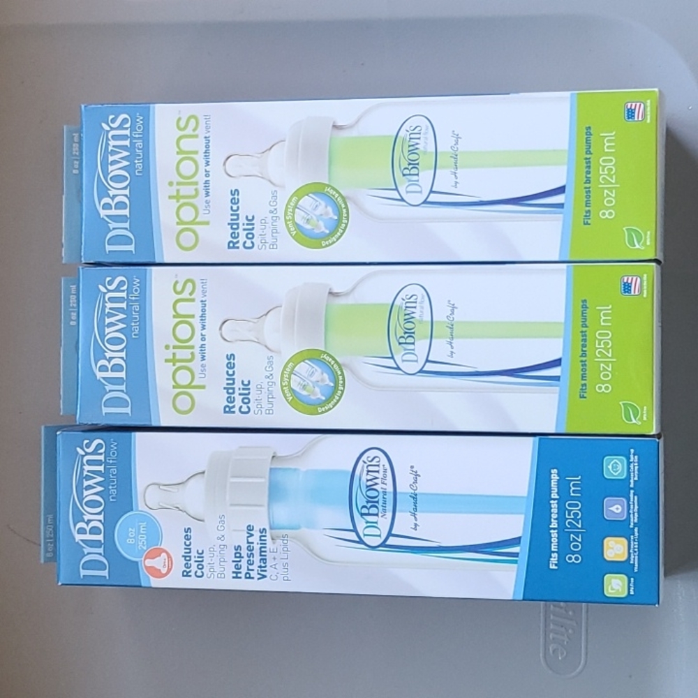 Brand New Dr. Brown's Natural Flow Baby Bottles 3 pack